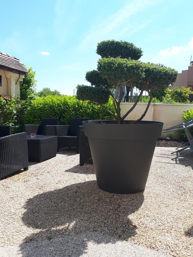 La Bonbonniere - Sure Hotel Collection By Best Western Talant Exteriör bild